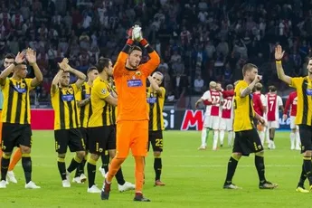 Derksen kritisch: 'AEK vergelijkbaar met Heracles'