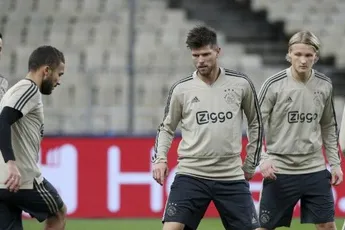 Huntelaar baalt van chaos in uitvak