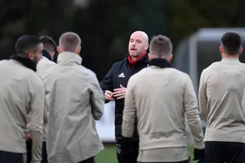 Ajax met aanwinsten en Veltman naar Florida