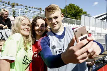 Ajax houdt open training op 20 december