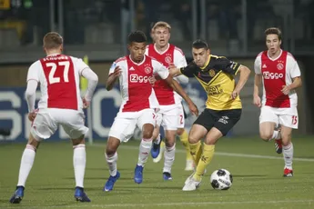 Slecht Ajax pas na strafschoppen langs Roda