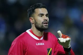 Van Leer: 'Ga nu pas richting de oude'