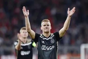 Ten Hag over De Wit: 'Een mooi voorbeeld'
