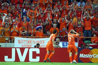 Van der Meijde baalt van mol tijdens EK 2004