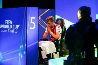 Hoofd Ajax eSports: 'Jonge fans inspireren met Ajax-filosofie'