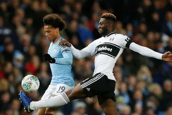 [Update] 'Fosu-Mensah slaat aanbiedingen af'