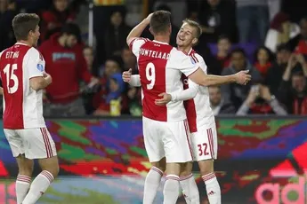 Ajax TV: Highlights Ajax - Flamengo (2-2)