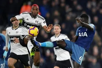 Buitenland: 'Ajax-kwartet' te sterk voor Babels Fulham