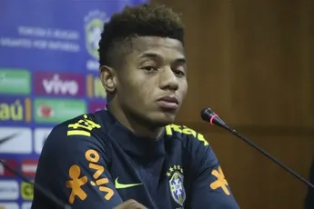 Neres beleeft droomdebuut met belangrijke assist