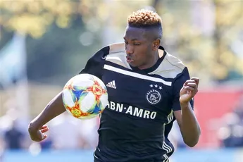 Ajax O19 blameert zich, debutanten bij winnend O17