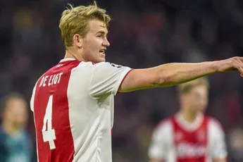 De Ligt: 'Spar telefonisch vaak met Vertonghen'