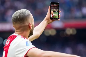 De Mos: 'Diepe buiging maken voor Ziyech'