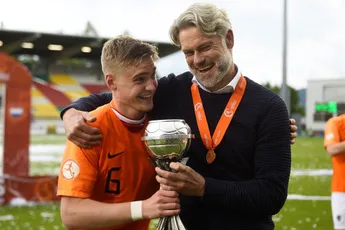 Captain Taylor genoot: 'Tranen van geluk'