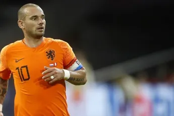 Voetbalwereld reageert op 'afscheid' Sneijder