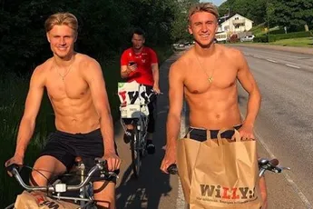 (Oud-) Ajacieden vieren vakantie (deel 5)