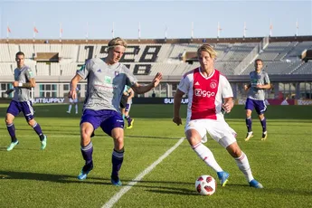 [Update] 'Ajax stelt Anderlecht andere speellocatie voor'