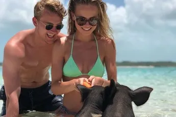 (Oud-) Ajacieden vieren vakantie (deel 13)