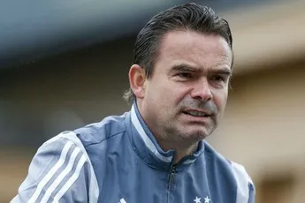 'Ajax doet niets verkeerd met Giovanni'