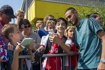 Mazraoui wil niet spreken over 'te korte' vakantie