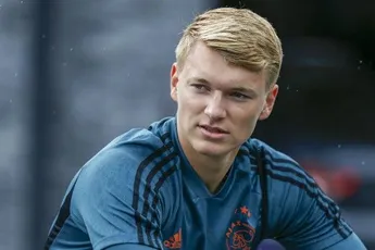 Ajax TV: Highlights Ajax - Ajax (1-3)