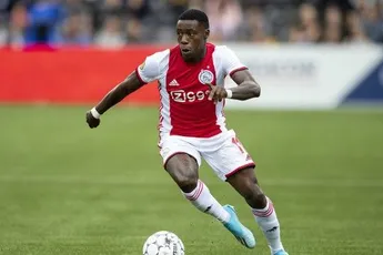Ten Hag: 'Promes een heel vrolijk mannetje'