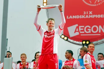 Ooijer over PSV - Ajax: 'Dit dreunt lang door'