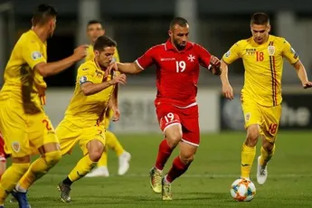 Gewisselde Marin wint slechts nipt met Roemenië