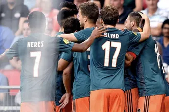 NB: ‘Ajax wordt makkelijk kampioen van Nederland’