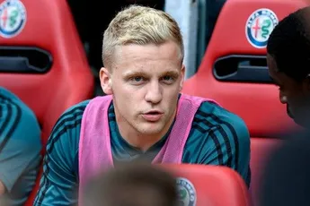 Jansen: 'Ten Hag moet emoties managen'