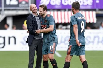 Ten Hag blij voor papa Blind: 'De timing is goed'