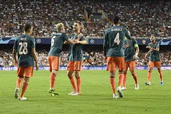 Spaan: 'Ajax' overwinning verre van gelukkig'