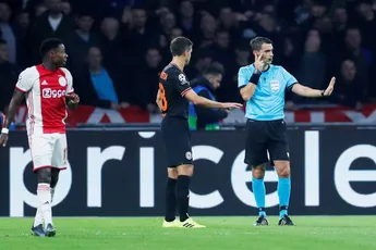 'Ajax doet geen navraag bij UEFA over afgekeurde goal'