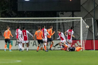 Jong Ajax verliest verdiend van Volendam
