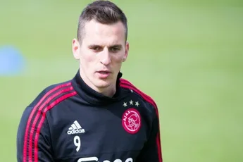 Milik looft Bergkamp: 'Een absolute legende'