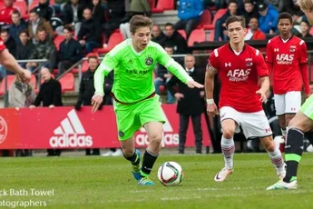 Ajax A1 verslaat AZ A1 in knotsgek duel