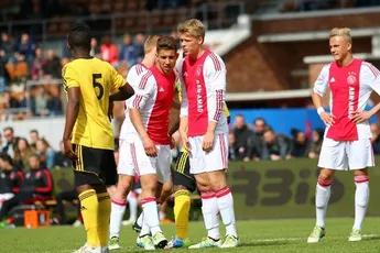 Ajax A1 derde op NextGen na zege op ASA Utd