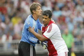 'Rijkaard beseft dat er meer is dan voetbal'