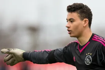 Ajax houdt Bouman op valreep in Amsterdam