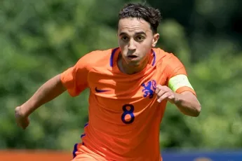 Oranje U19 verliest in slotfase van Engeland