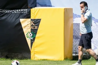 'Everton verkiest Jordi Cruijff boven Overmars'