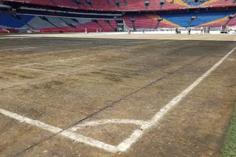 ArenA krijgt nieuwe (kunst)grasmat