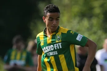 El Mahdioui: 'Kon verlengen bij Ajax'