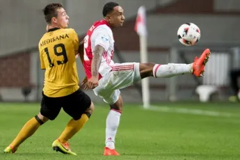 Kranten schrijven over vele goals tegen