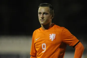Sierhuis scoort voor gelijkspelend Oranje U19
