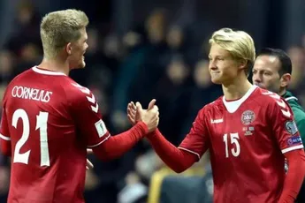 Dolberg trots, bondscoach looft Ajacied