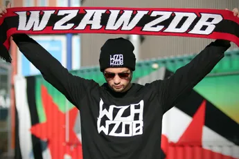 Advertorial: Pak je in met WZAWZDB-kleding