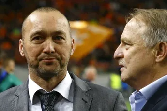 'Begin altijd met Ajax, daarna noem ik NEC'