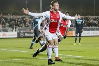 De Wit, Sierhuis en Doekhi trainen met Jong