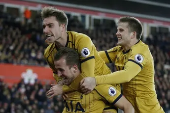Ruime zege houdt Spurs in Engelse titelstrijd