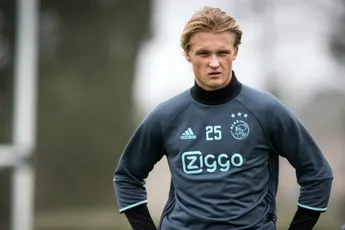 De Vries eist 'bespeelbare ballen' voor Dolberg